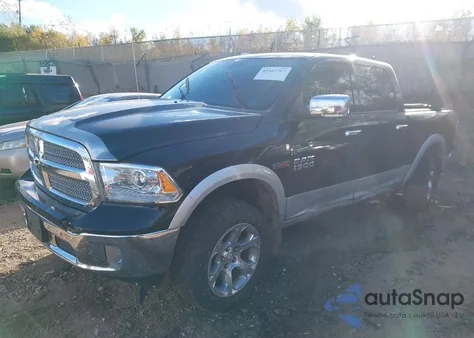 2015 Ram 1500 Laramie из США, поврежденный, VIN 1C6RR7NM6FS563852
